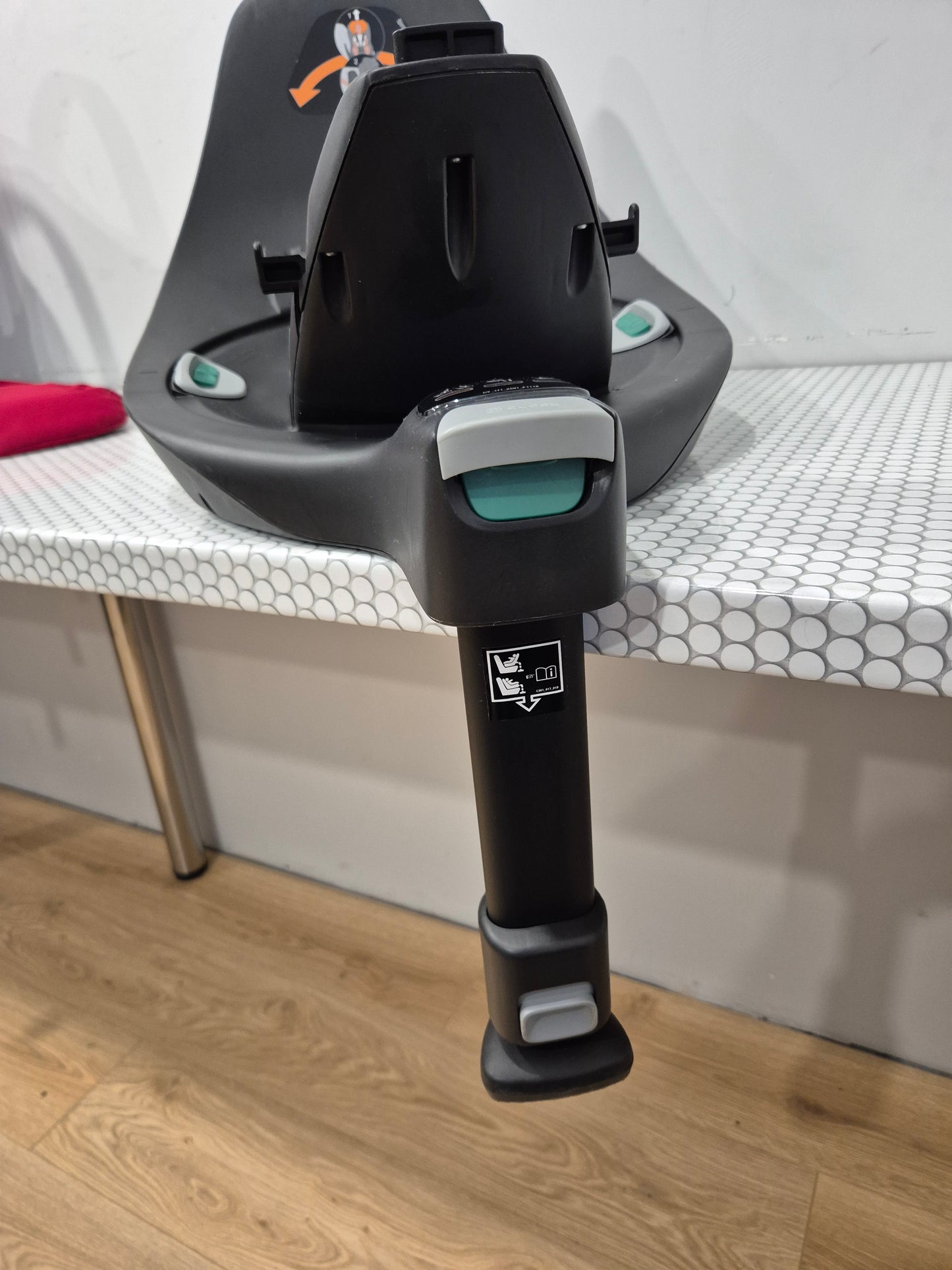 Cybex Cloud Z i-Size 0-13kg. kėdutė ir Base Z bazė.