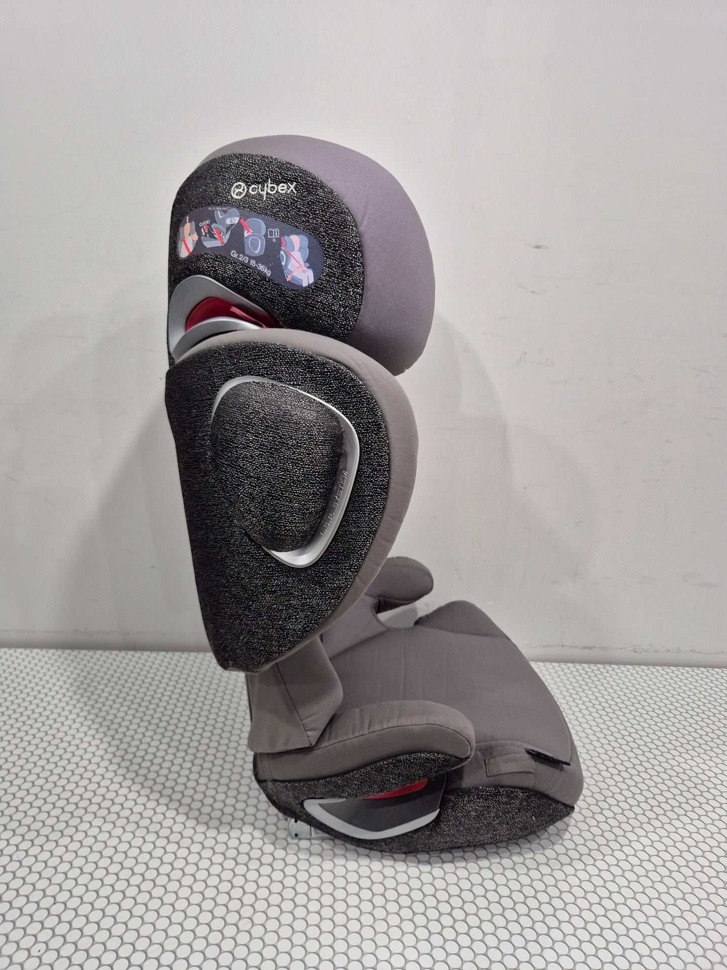 Cybex Solution Z-Fix 15-36kg.