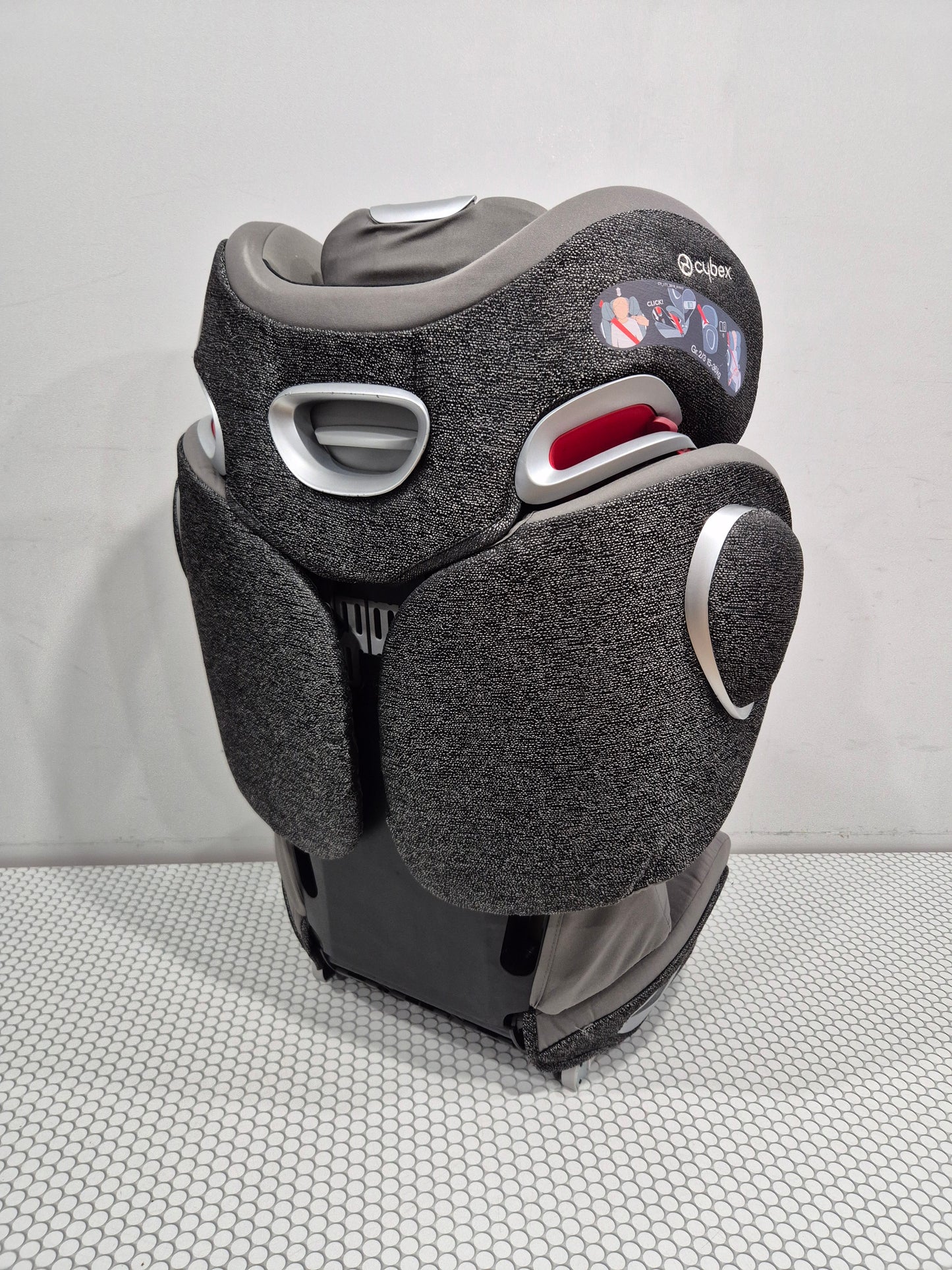 Cybex Solution Z-Fix 15-36kg.