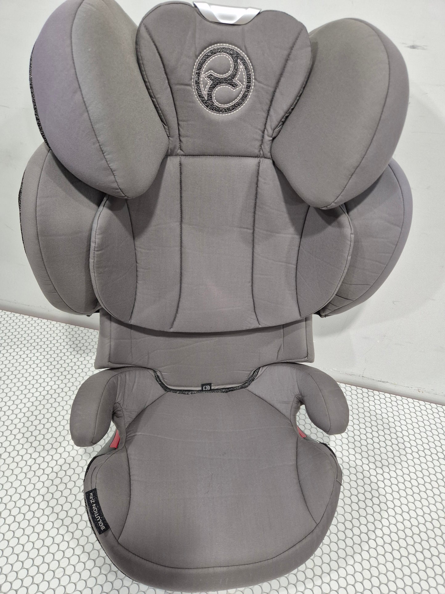 Cybex Solution Z-Fix 15-36kg.