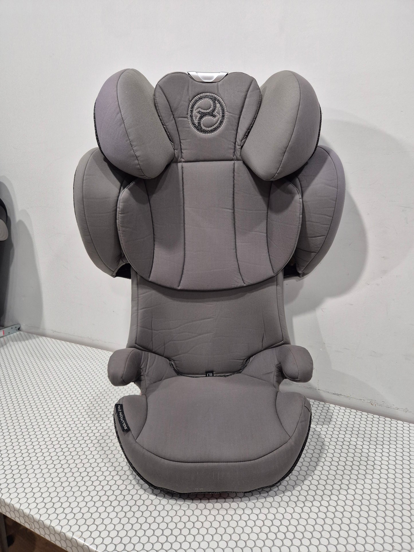 Cybex Solution Z-Fix 15-36kg.