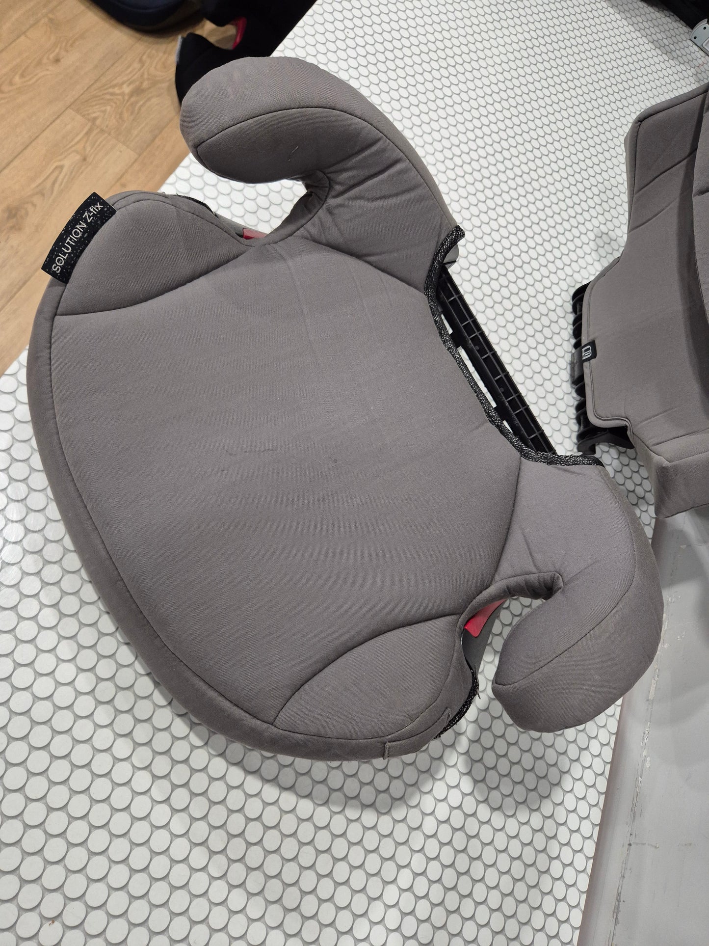 Cybex Solution Z-Fix 15-36kg.