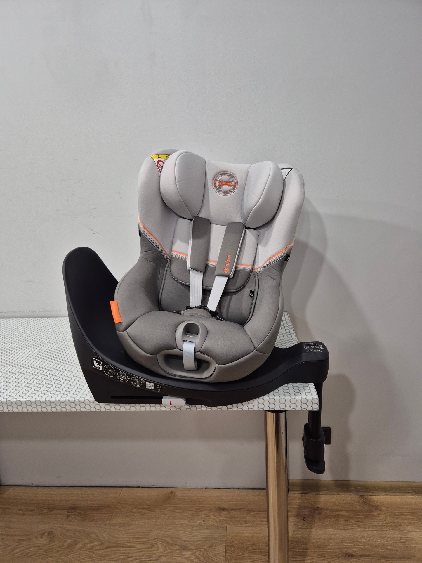 Cybex Sirona SX2 i-Size 0-18kg.