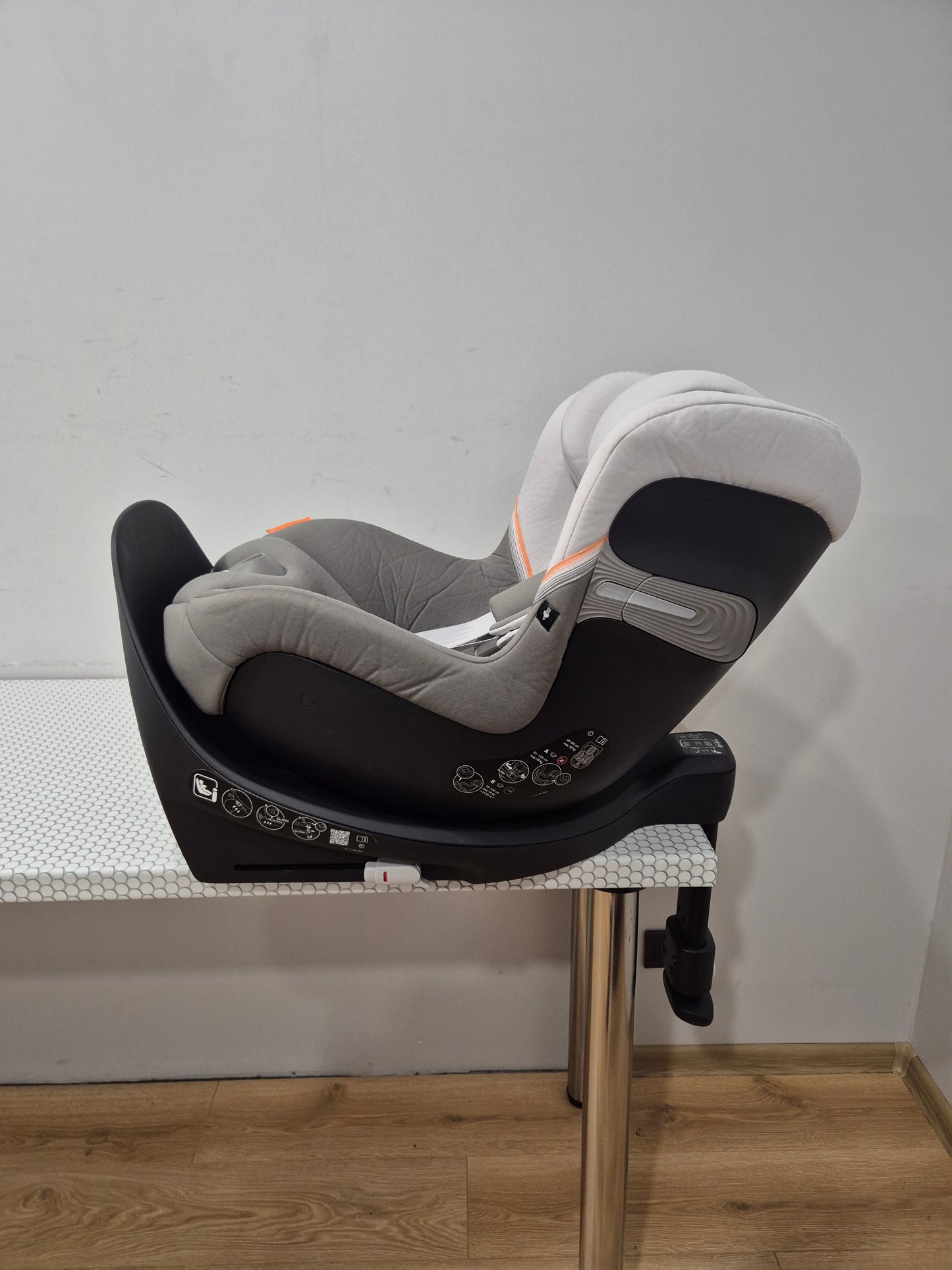 Cybex Sirona SX2 i-Size 0-18kg.
