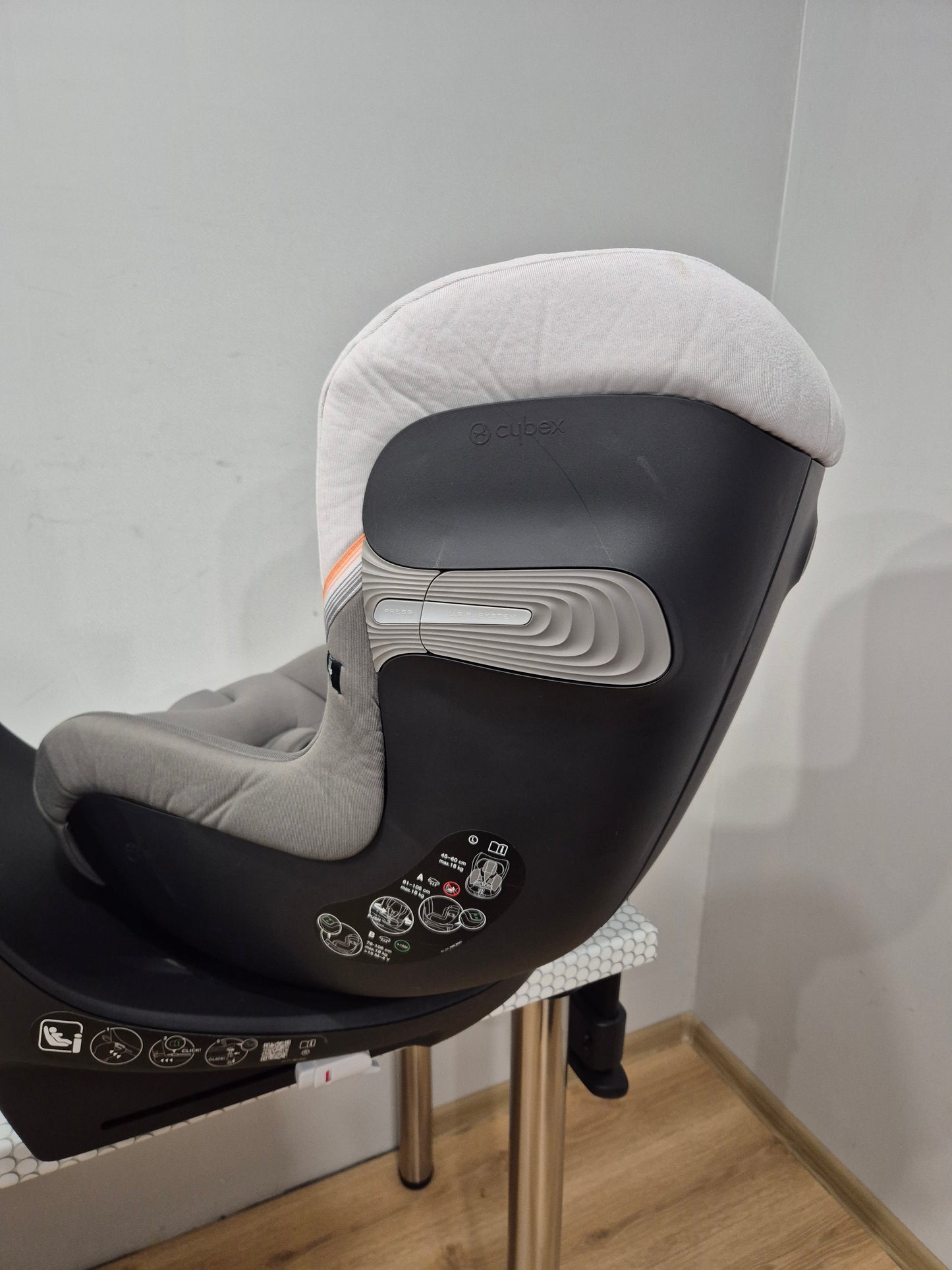 Cybex Sirona SX2 i-Size 0-18kg.