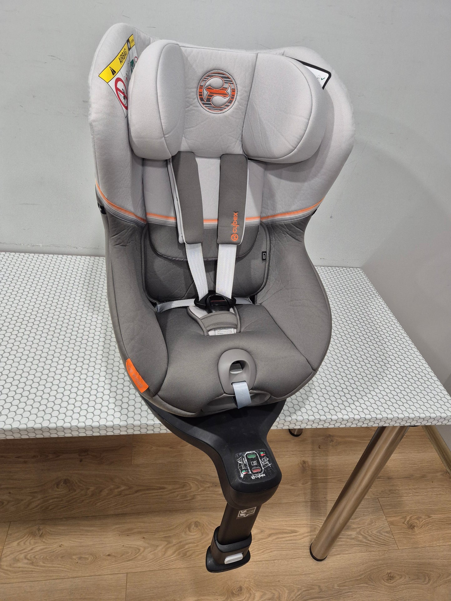 Cybex Sirona SX2 i-Size 0-18kg.