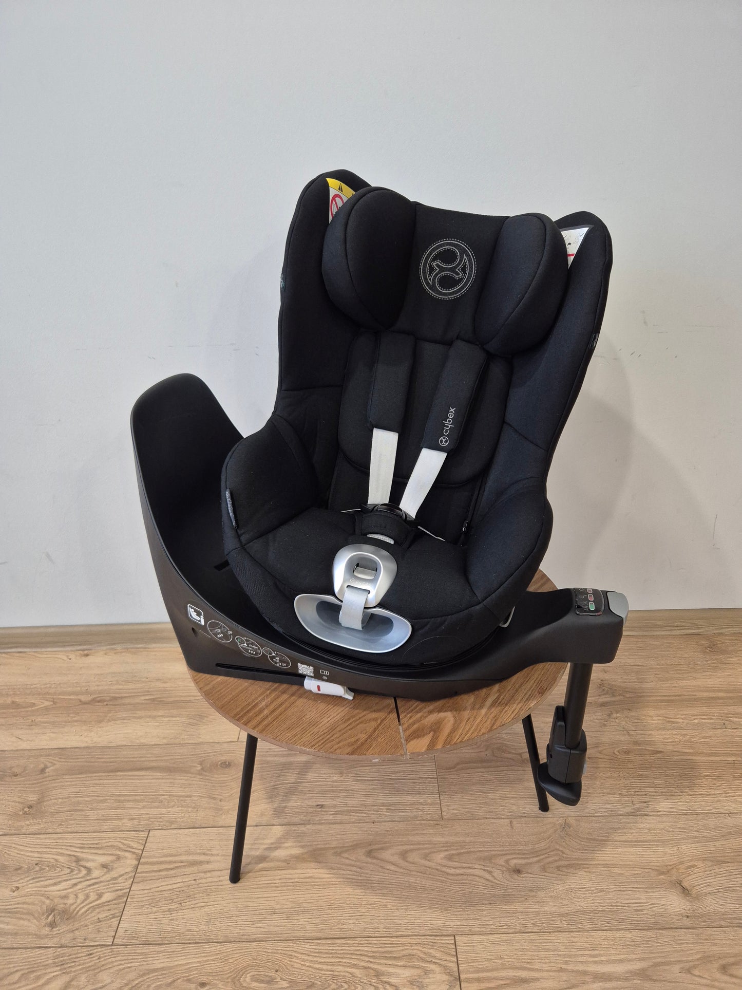 Sirona Z2 Plus 0-18kg. su Cybex Base T baze