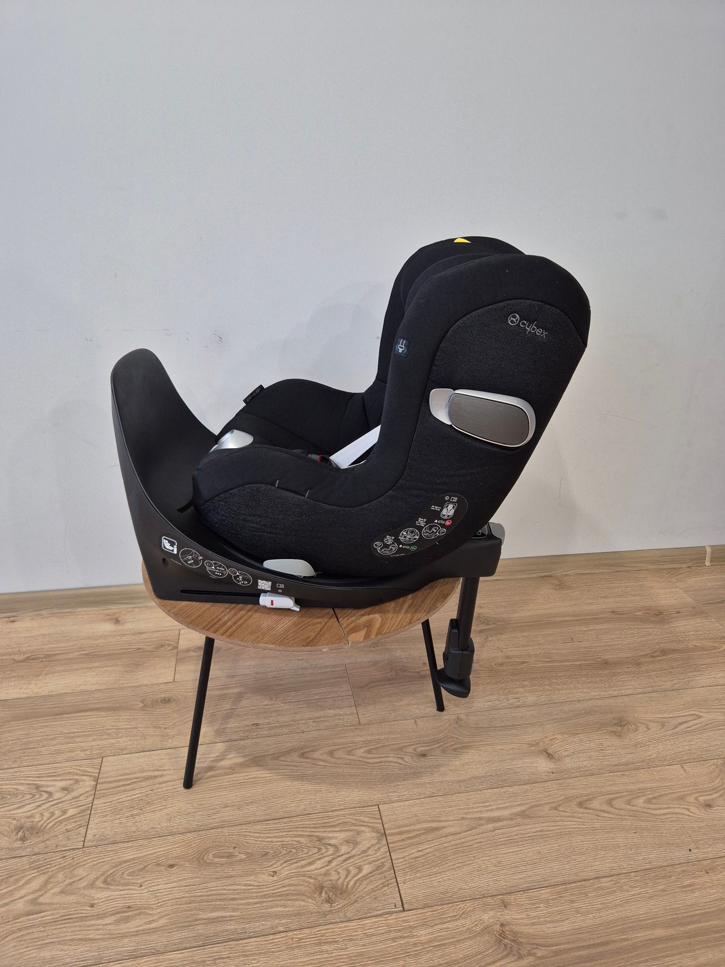 Sirona Z2 Plus 0-18kg. su Cybex Base T baze