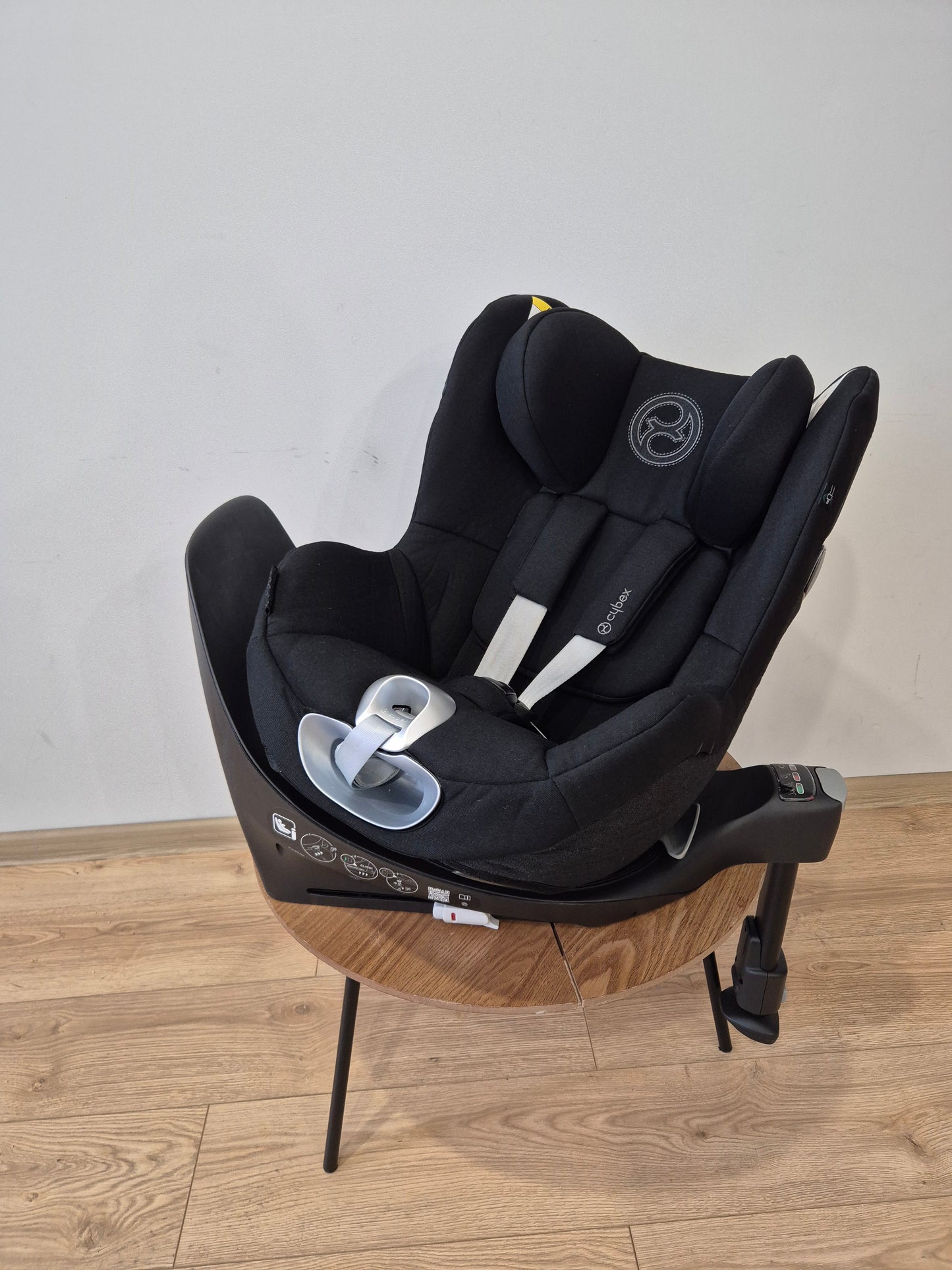 Sirona Z2 Plus 0-18kg. su Cybex Base T baze
