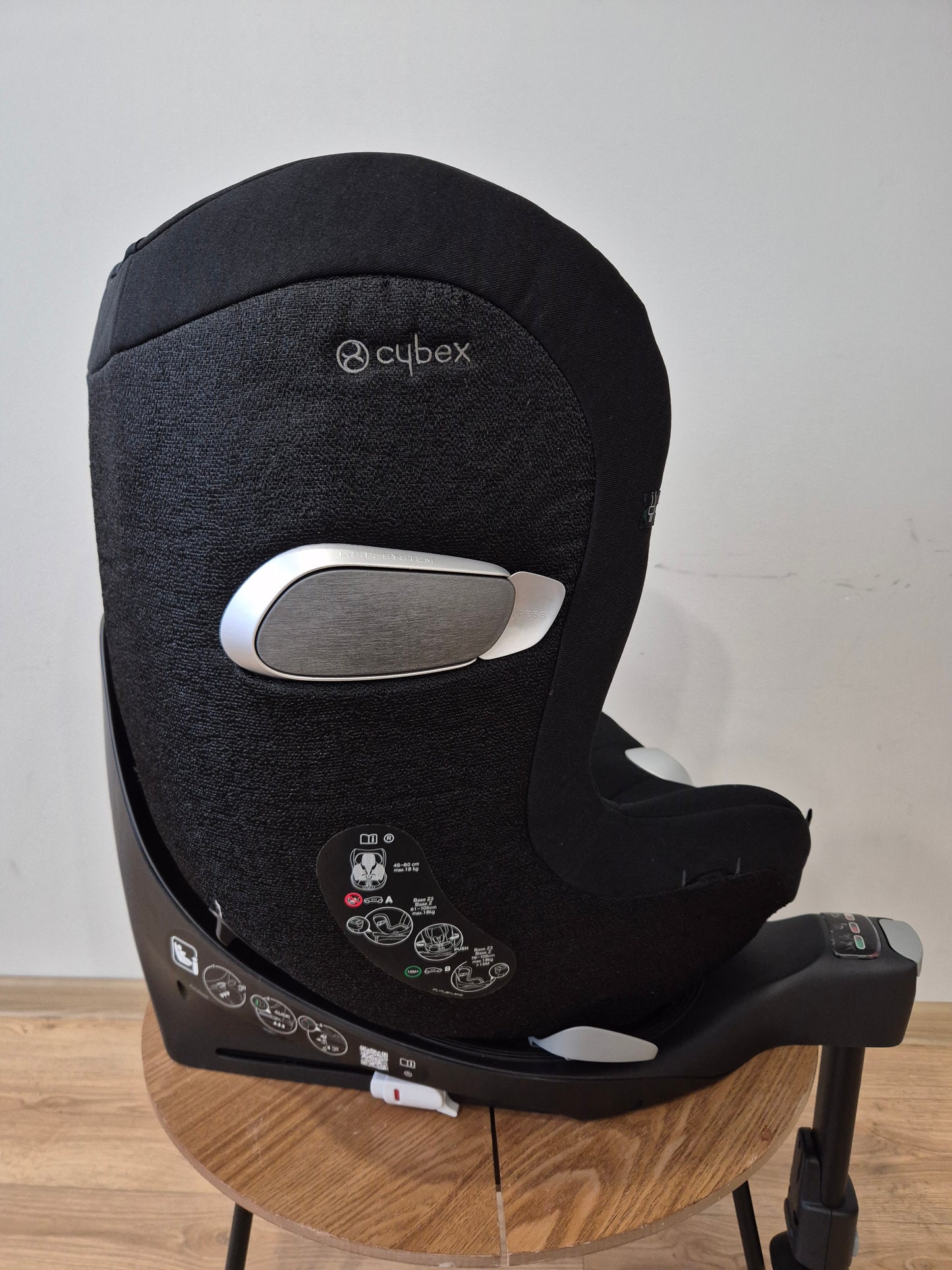 Sirona Z2 Plus 0-18kg. su Cybex Base T baze