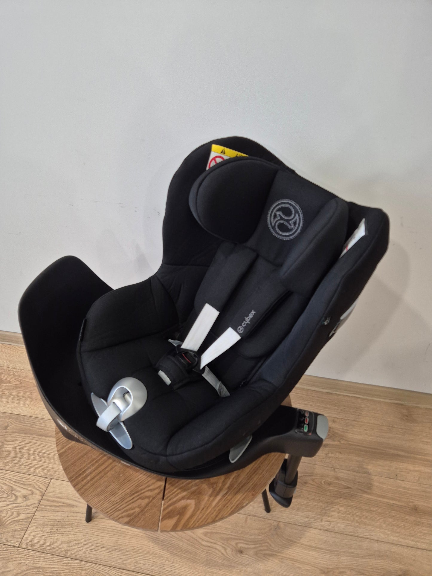 Sirona Z2 Plus 0-18kg. su Cybex Base T baze