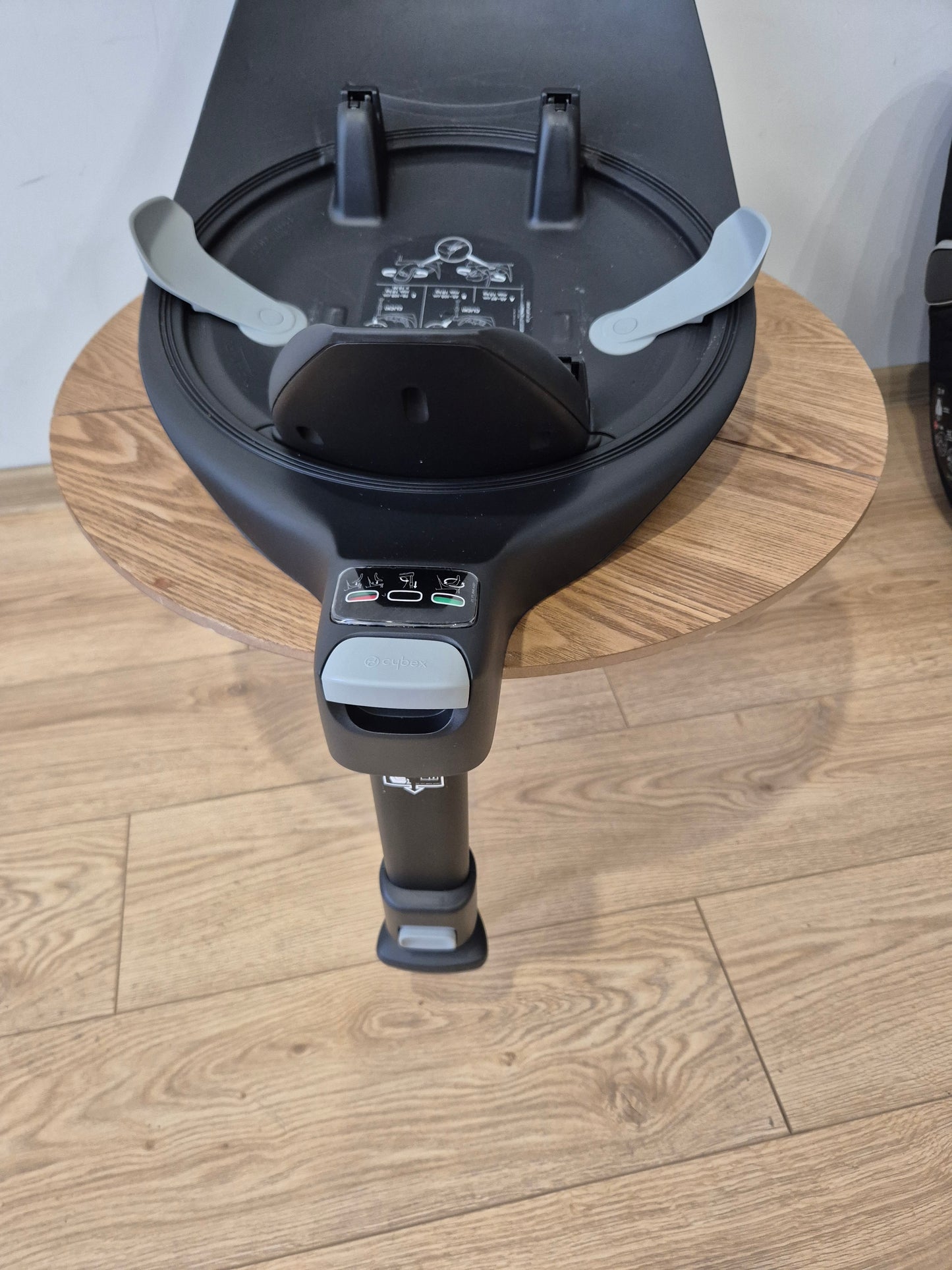Sirona Z2 Plus 0-18kg. su Cybex Base T baze