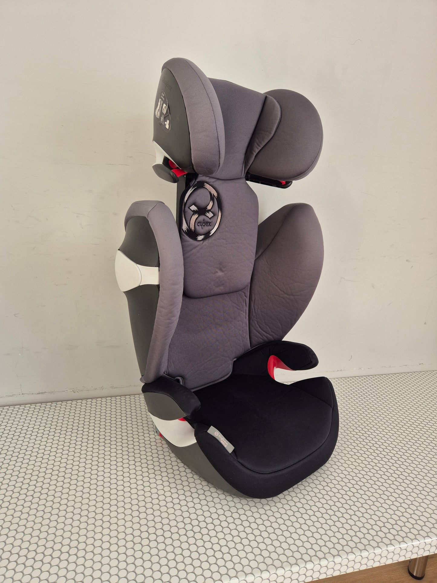 Cybex Solution M-Fix 15-36kg