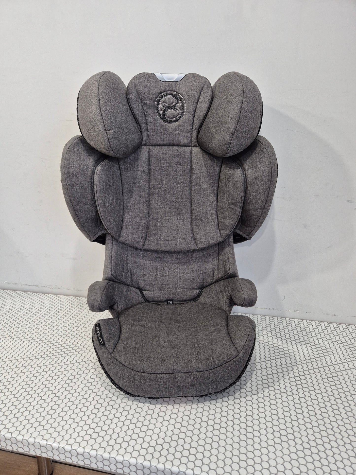 Cybex Solution Z-Fix PLUS 15-36kg.