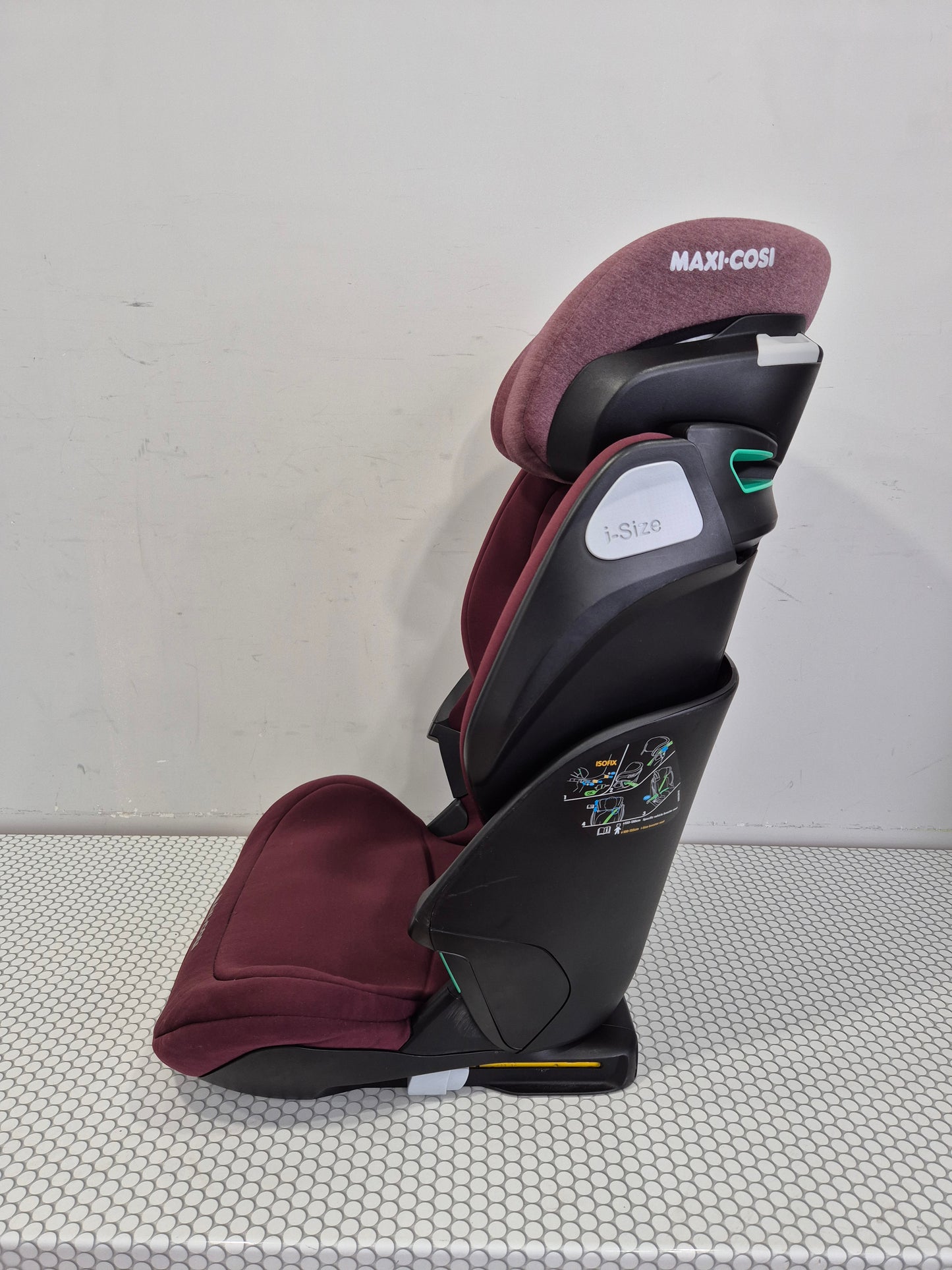 Maxi Cosi Kore i-Size 15-36kg.
