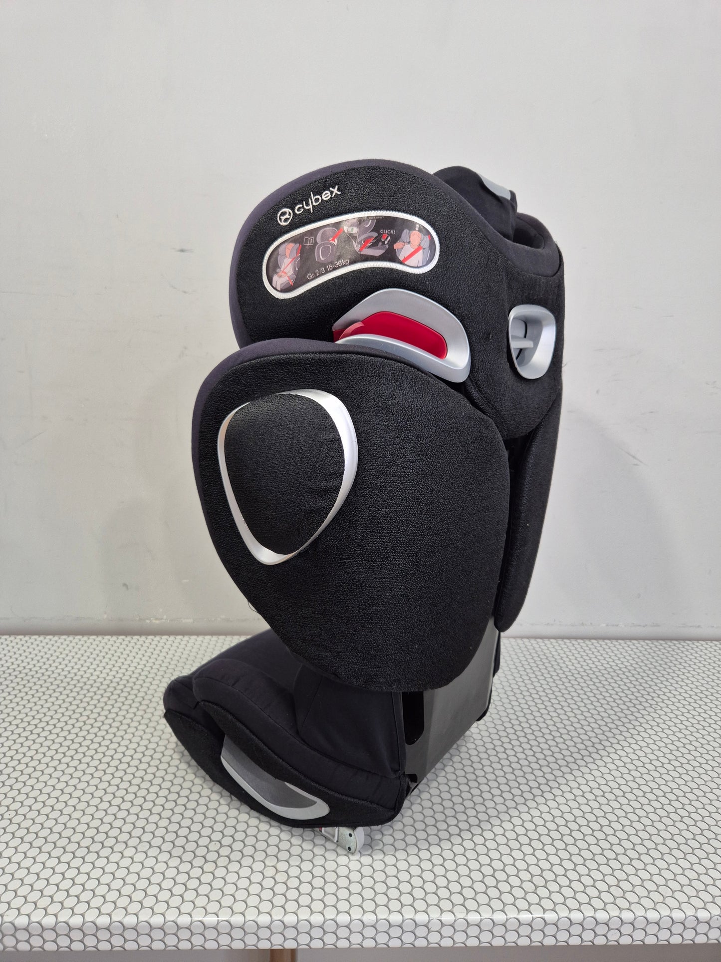 Cybex Solution Z-Fix 15-36kg.