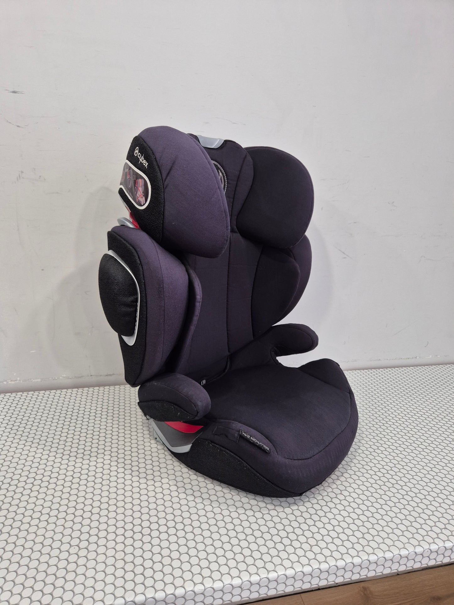 Cybex Solution Z-Fix 15-36kg.