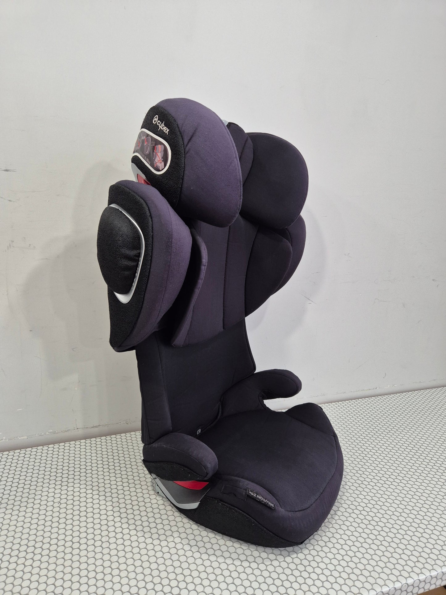 Cybex Solution Z-Fix 15-36kg.