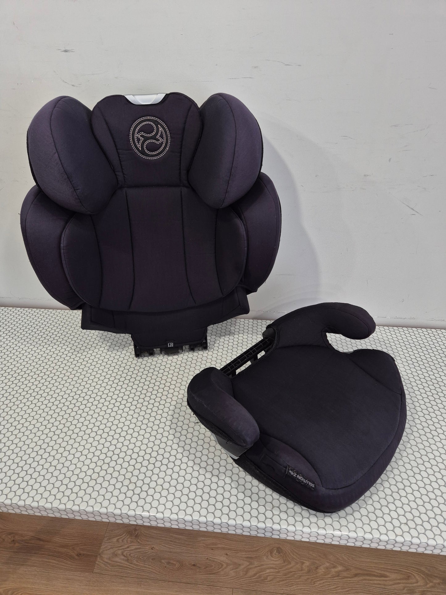 Cybex Solution Z-Fix 15-36kg.