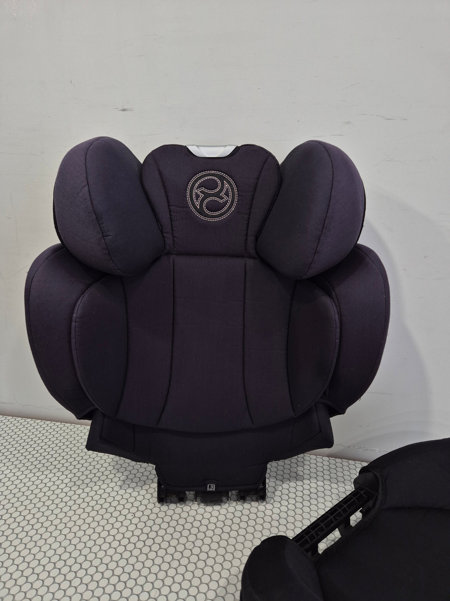 Cybex Solution Z-Fix 15-36kg.