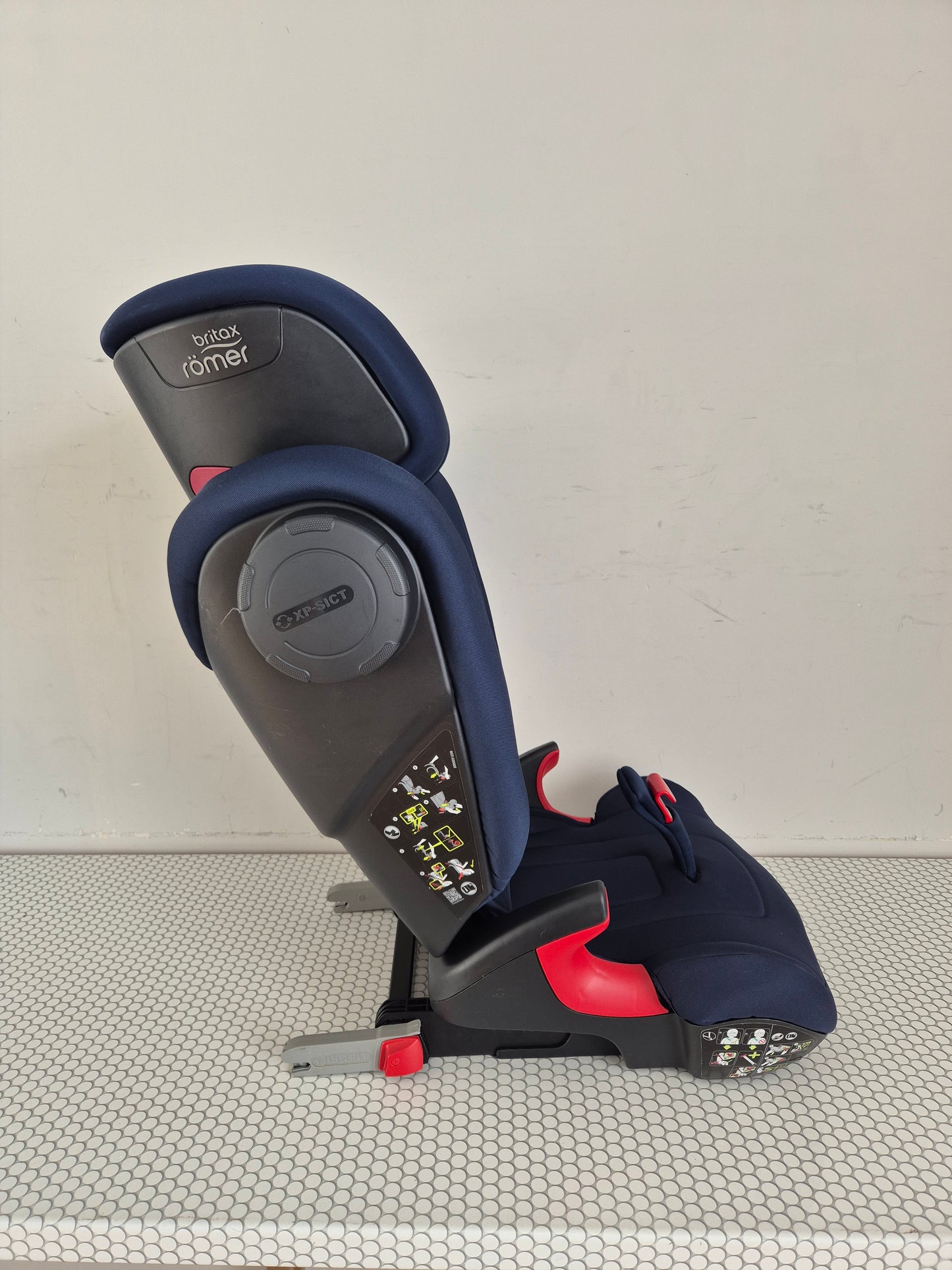 Britax Romer KidFix 2S 15-36kg.