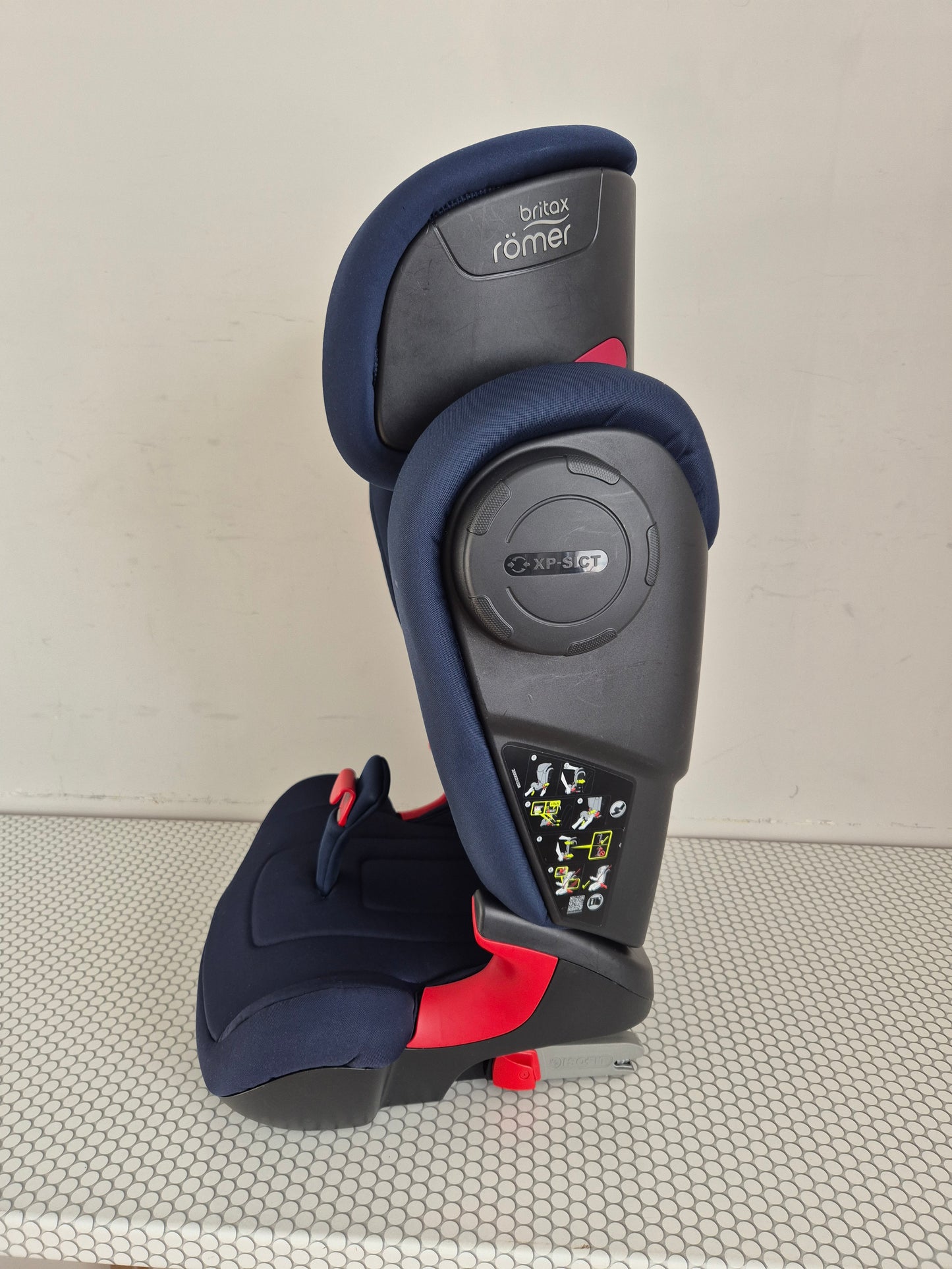 Britax Romer KidFix 2S 15-36kg.