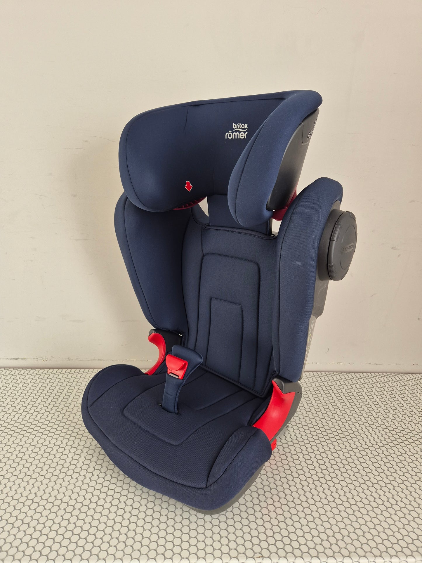Britax Romer KidFix 2S 15-36kg.