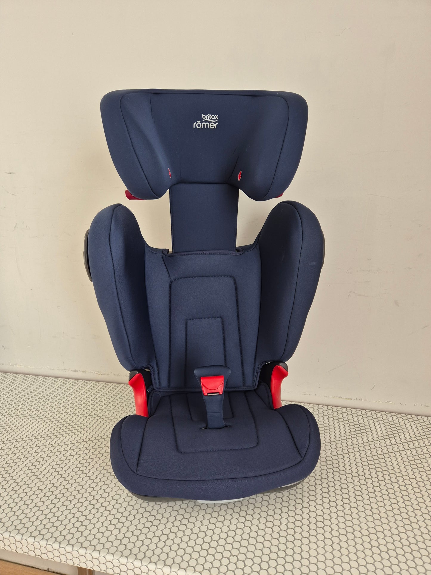 Britax Romer KidFix 2S 15-36kg.