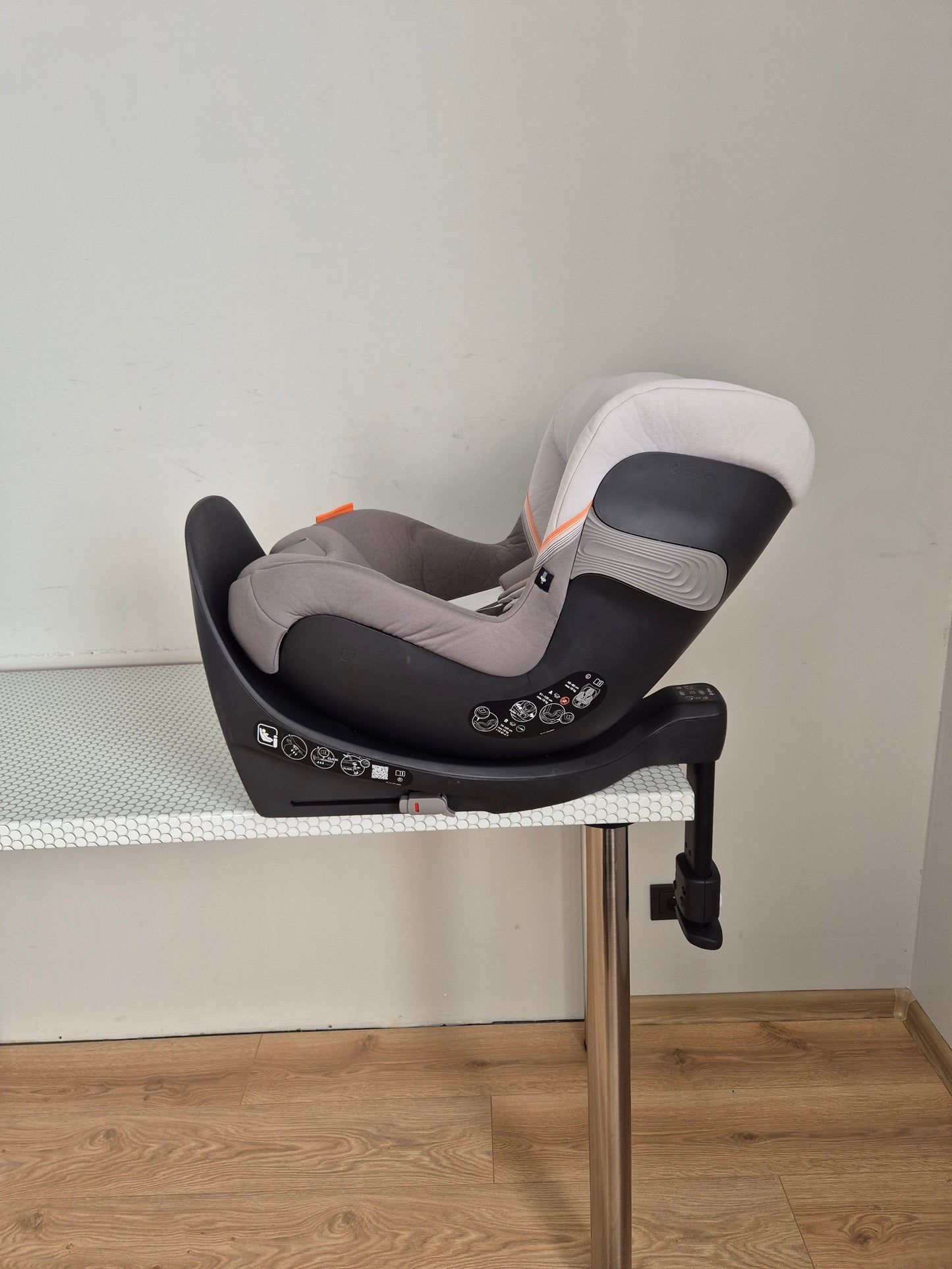 Cybex Sirona S2 i-Size 0-18kg.