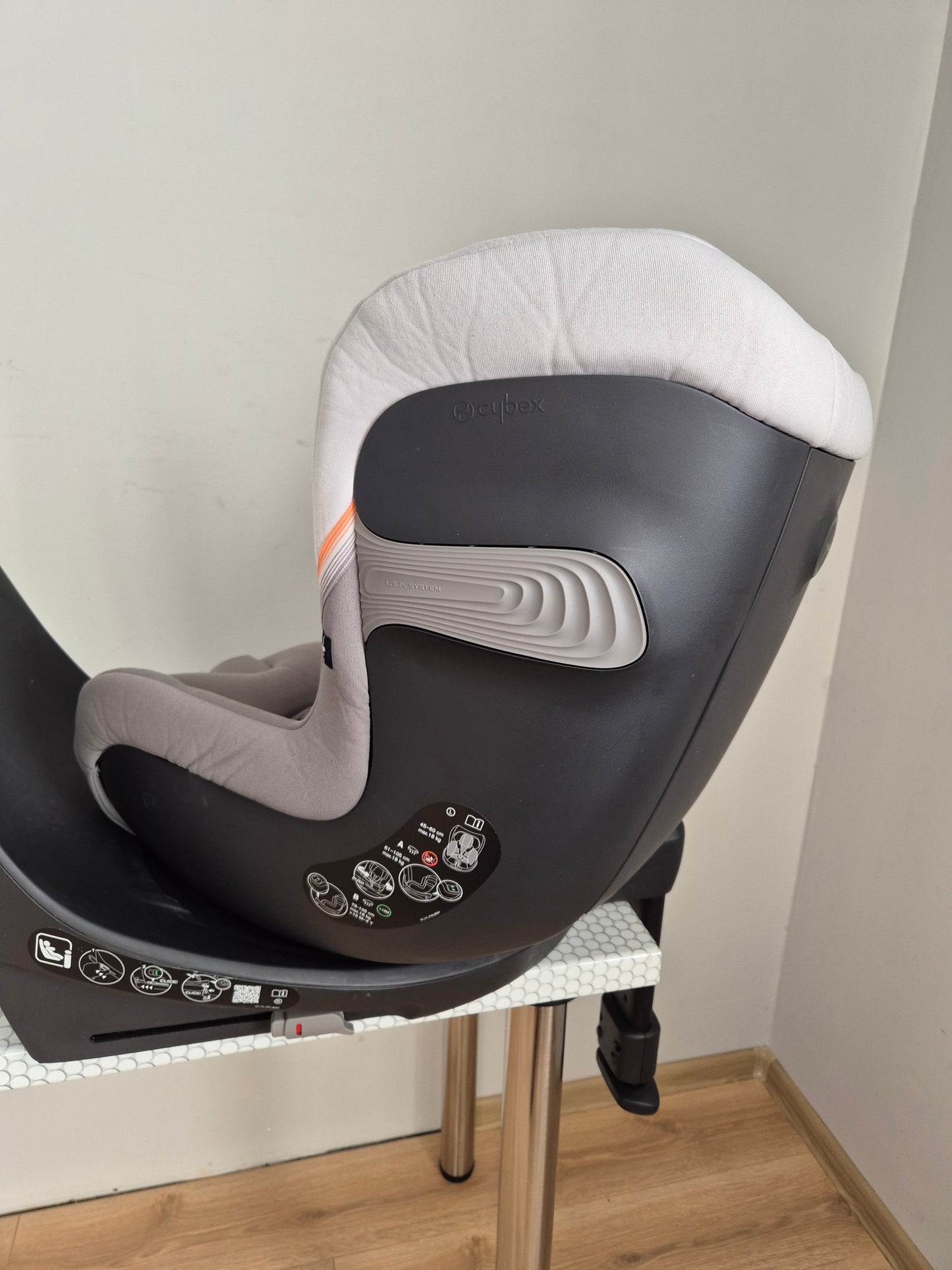 Cybex Sirona S2 i-Size 0-18kg.