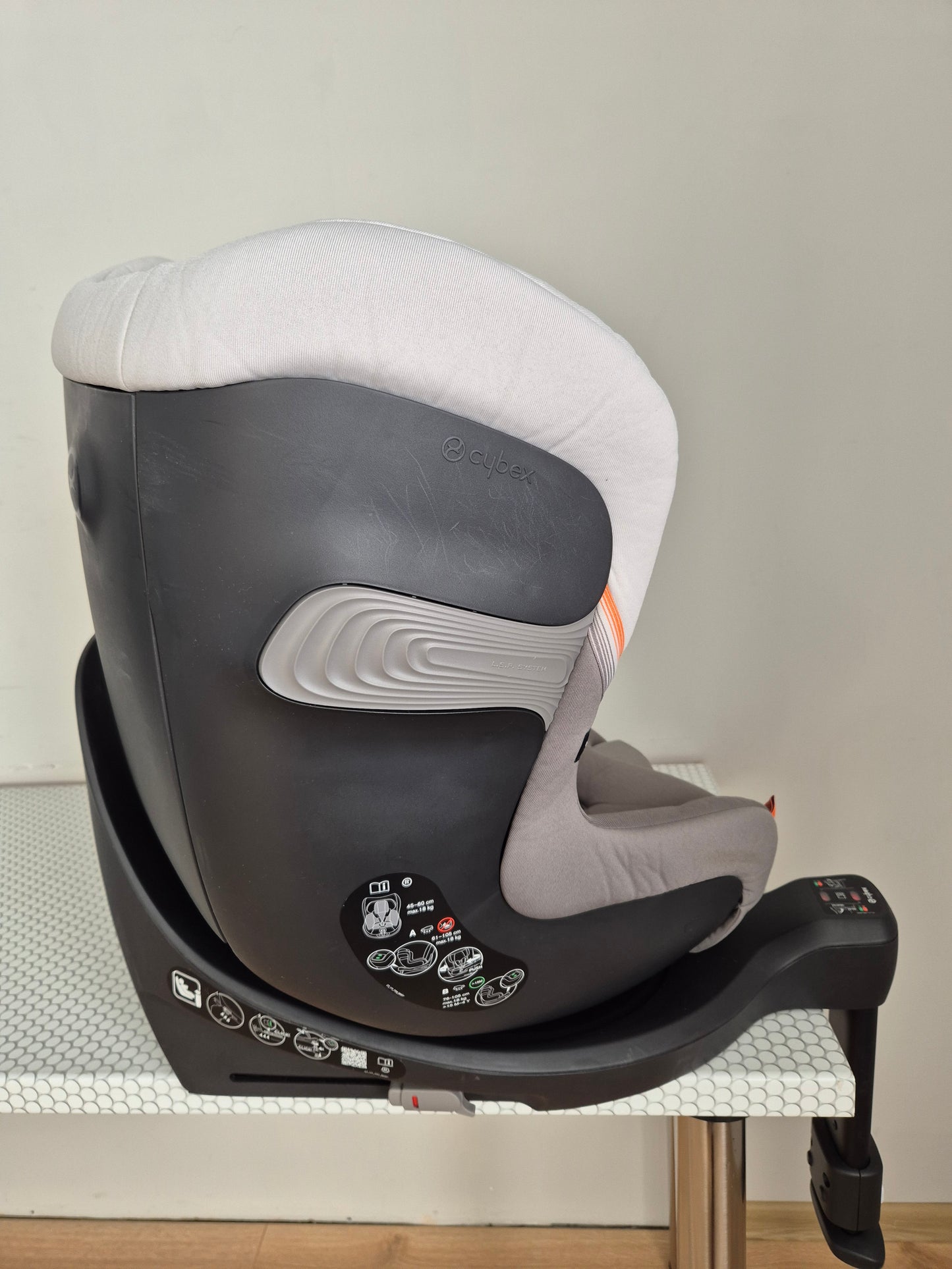 Cybex Sirona S2 i-Size 0-18kg.