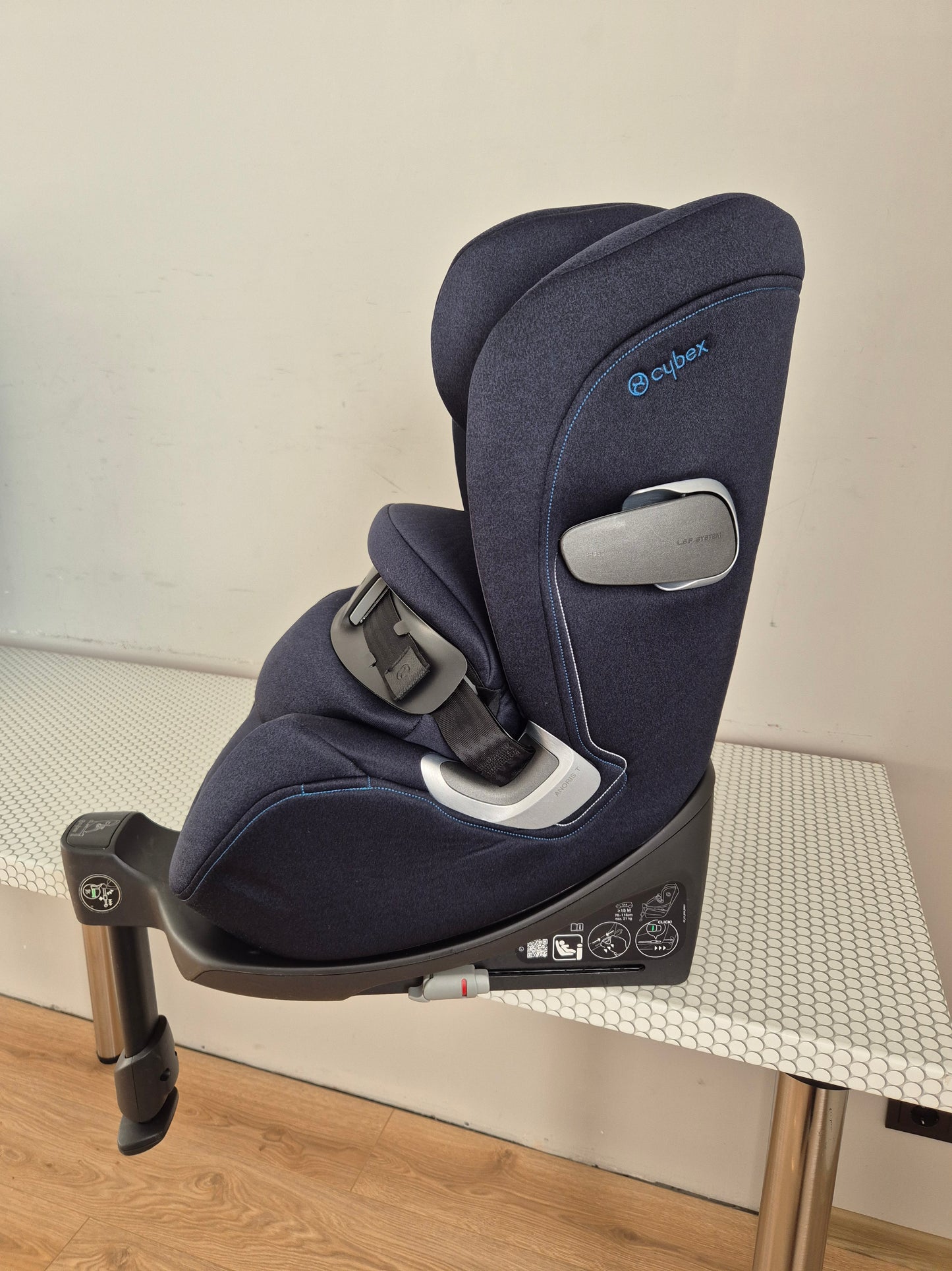Cybex Anoris T i-Size 76-115cm.