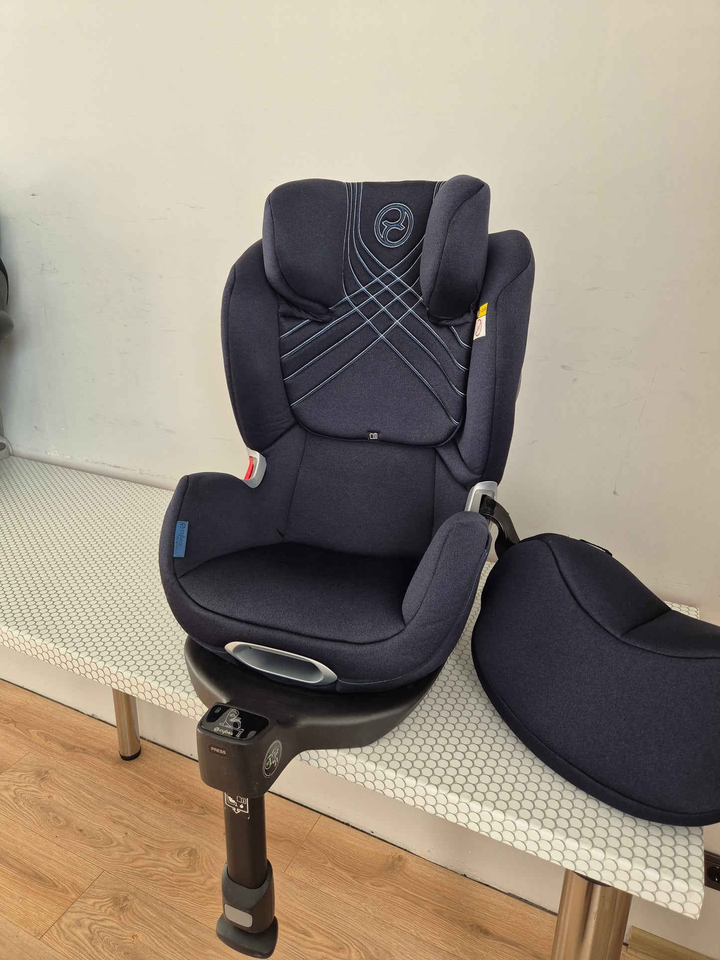 Cybex Anoris T i-Size 76-115cm.