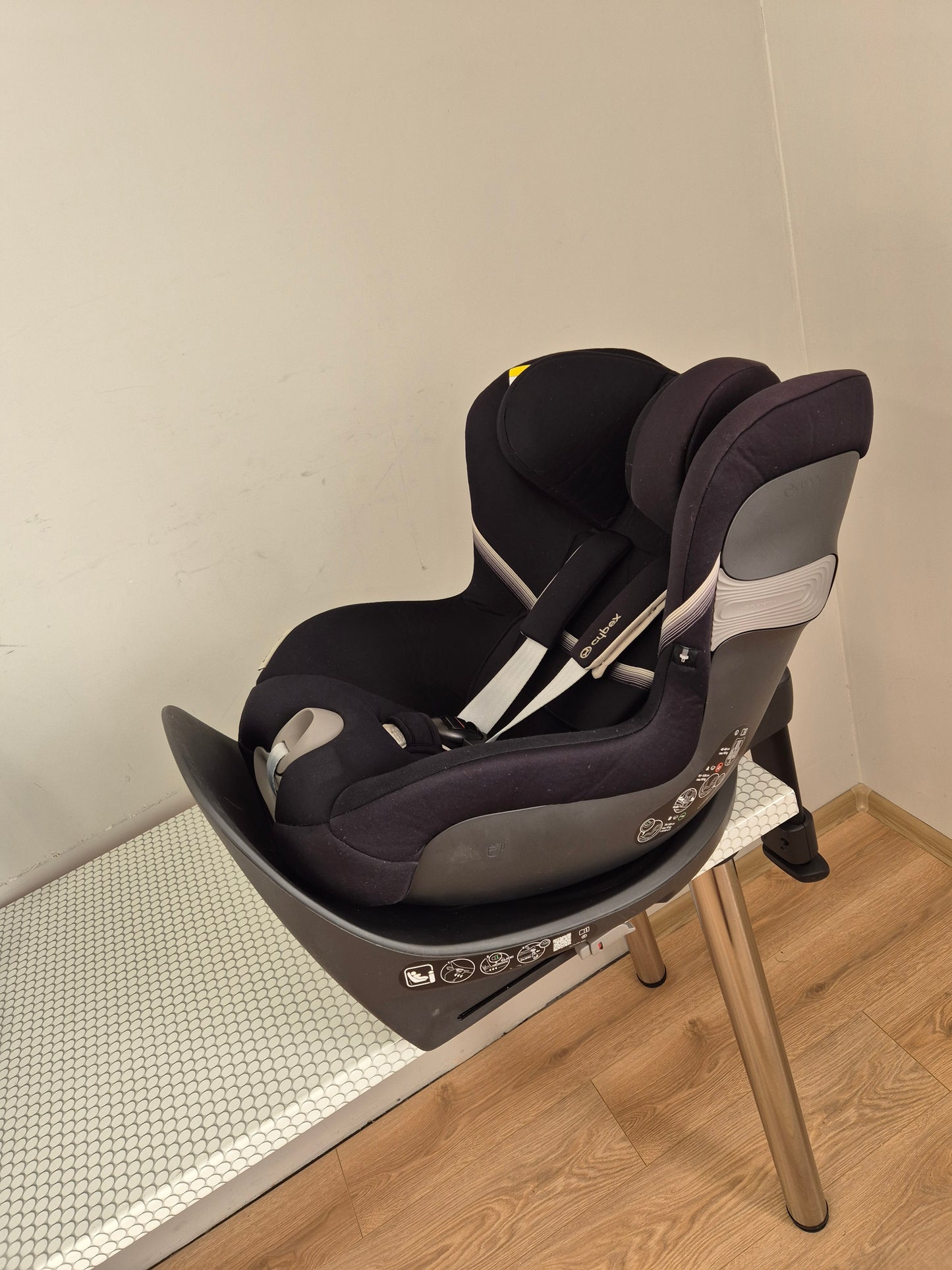 Cybex Sirona S2 i-Size 0-18kg.