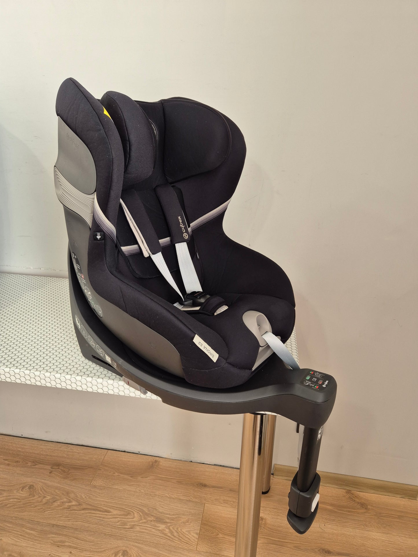 Cybex Sirona S2 i-Size 0-18kg.