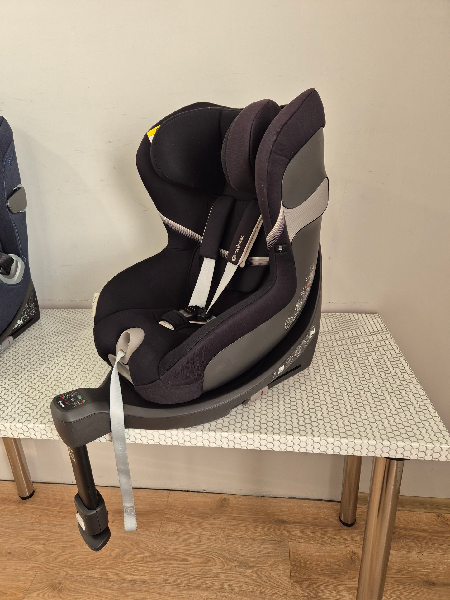 Cybex Sirona S2 i-Size 0-18kg.