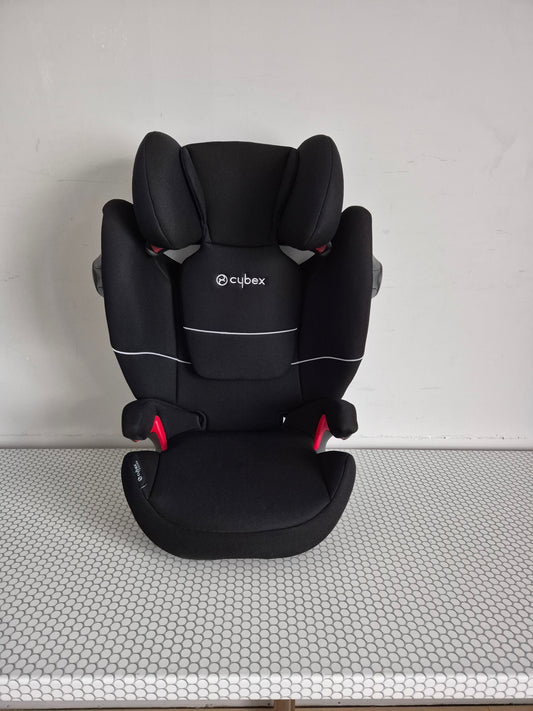Cybex Solution M-Fix 15-36kg.