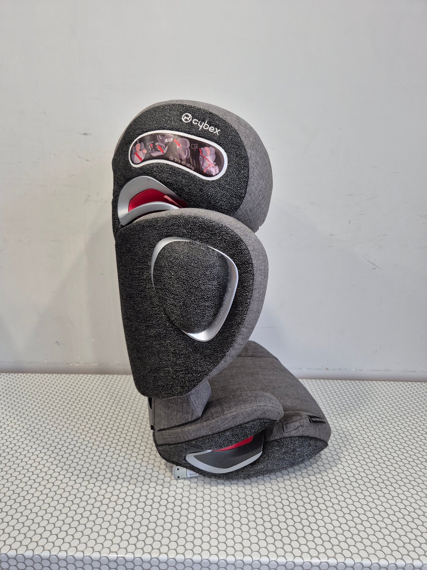 Cybex Solution Z-Fix PLUS 15-36kg.