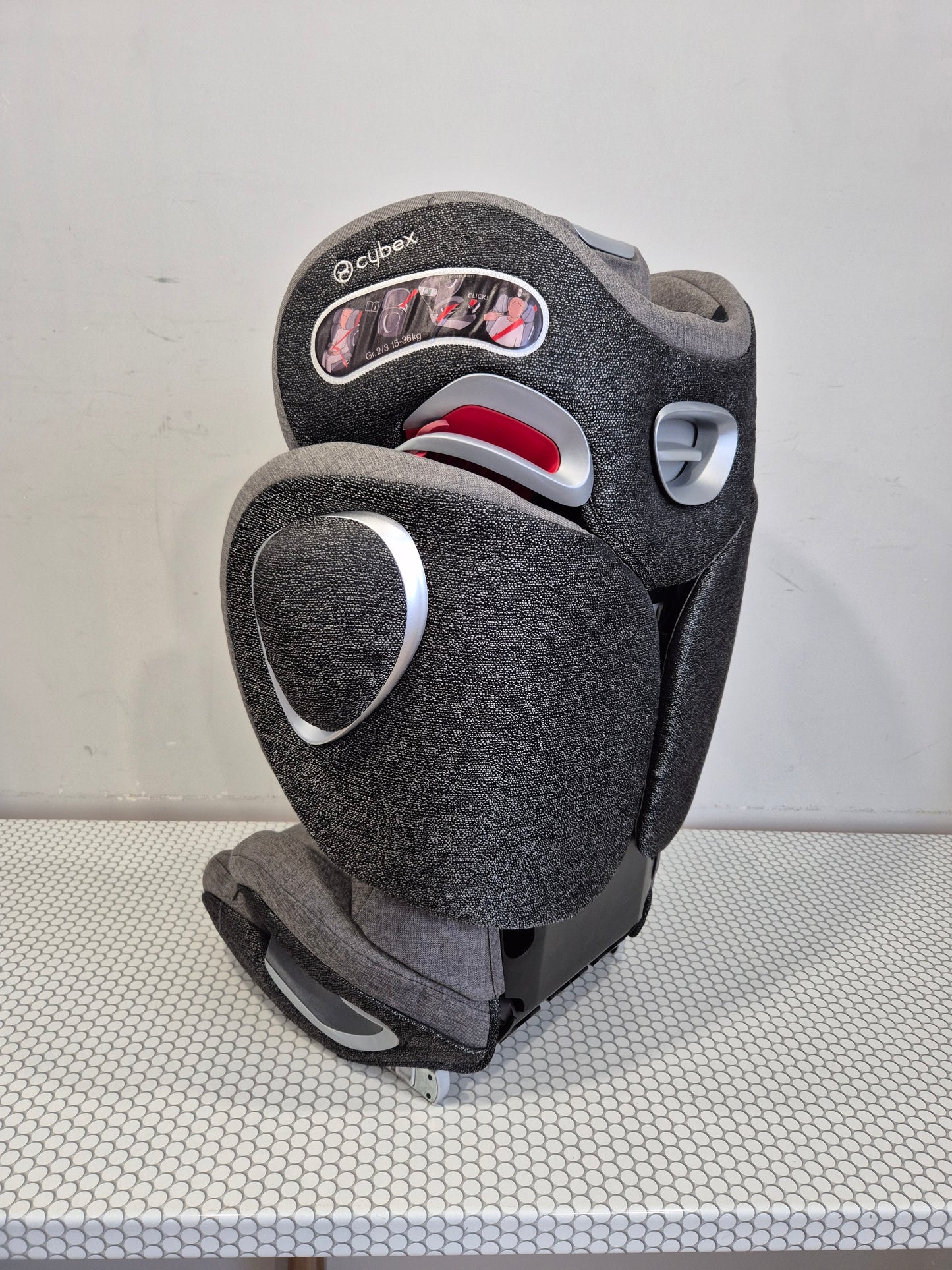 Cybex Solution Z-Fix PLUS 15-36kg.