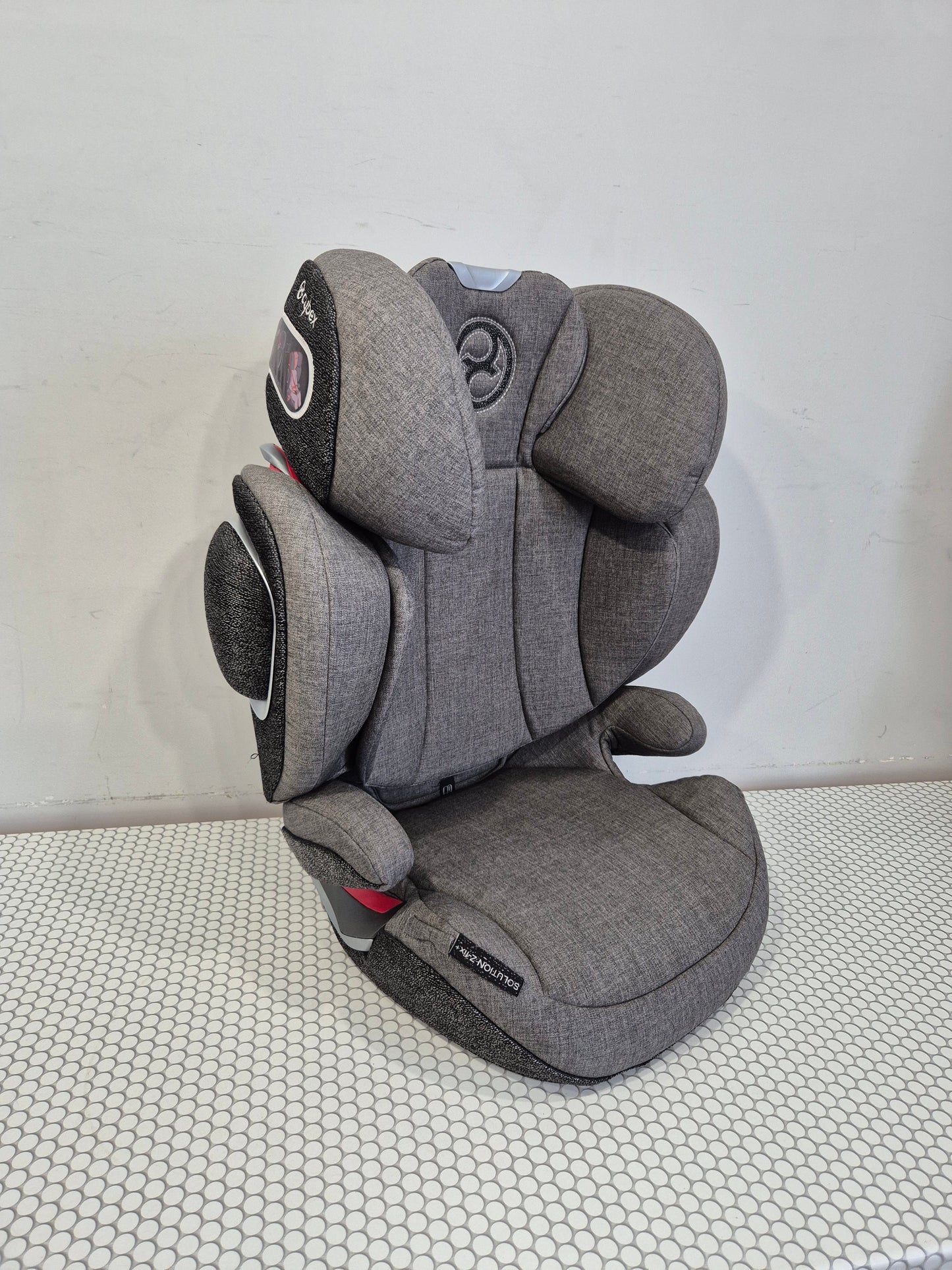 Cybex Solution Z-Fix PLUS 15-36kg.