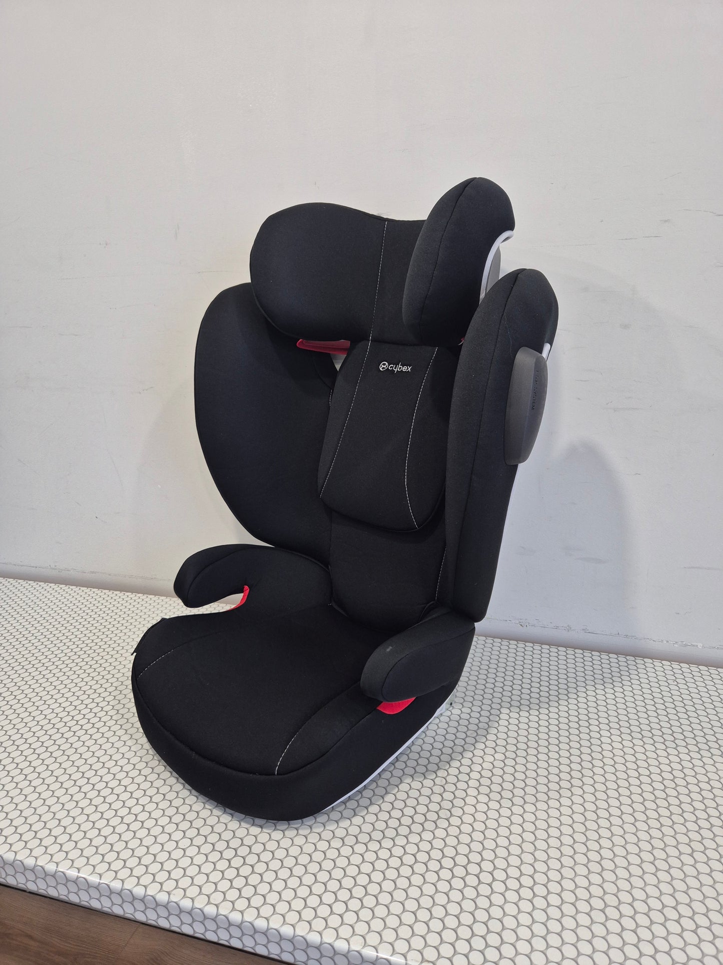 Cybex Solution B2-Fix+ 15-36kg.