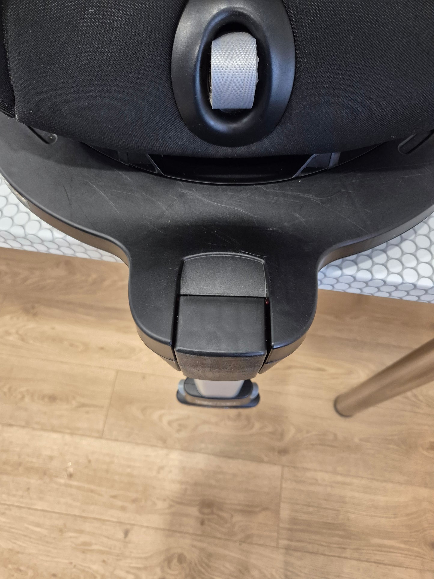 Britax Romer DualFix M i-Size 0-18kg.