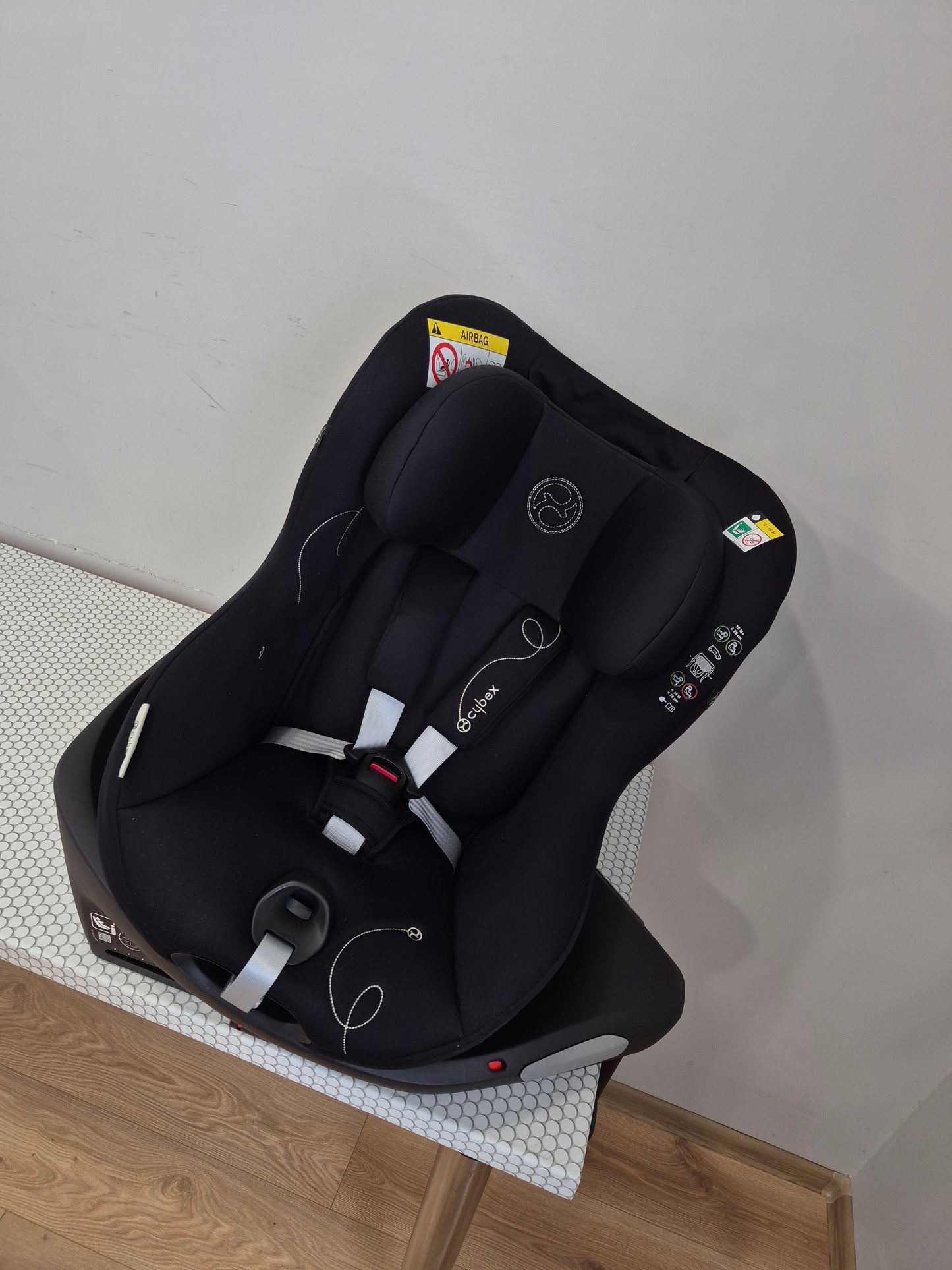Cybex Sirona G i-Size 61-105cm. su Cybex Base G baze
