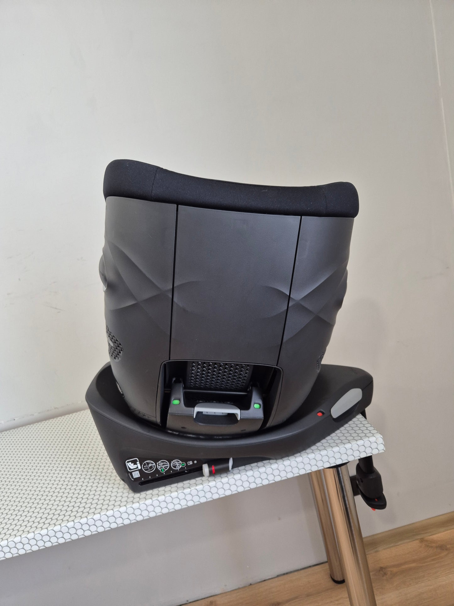 Cybex Sirona G i-Size 61-105cm. su Cybex Base G baze