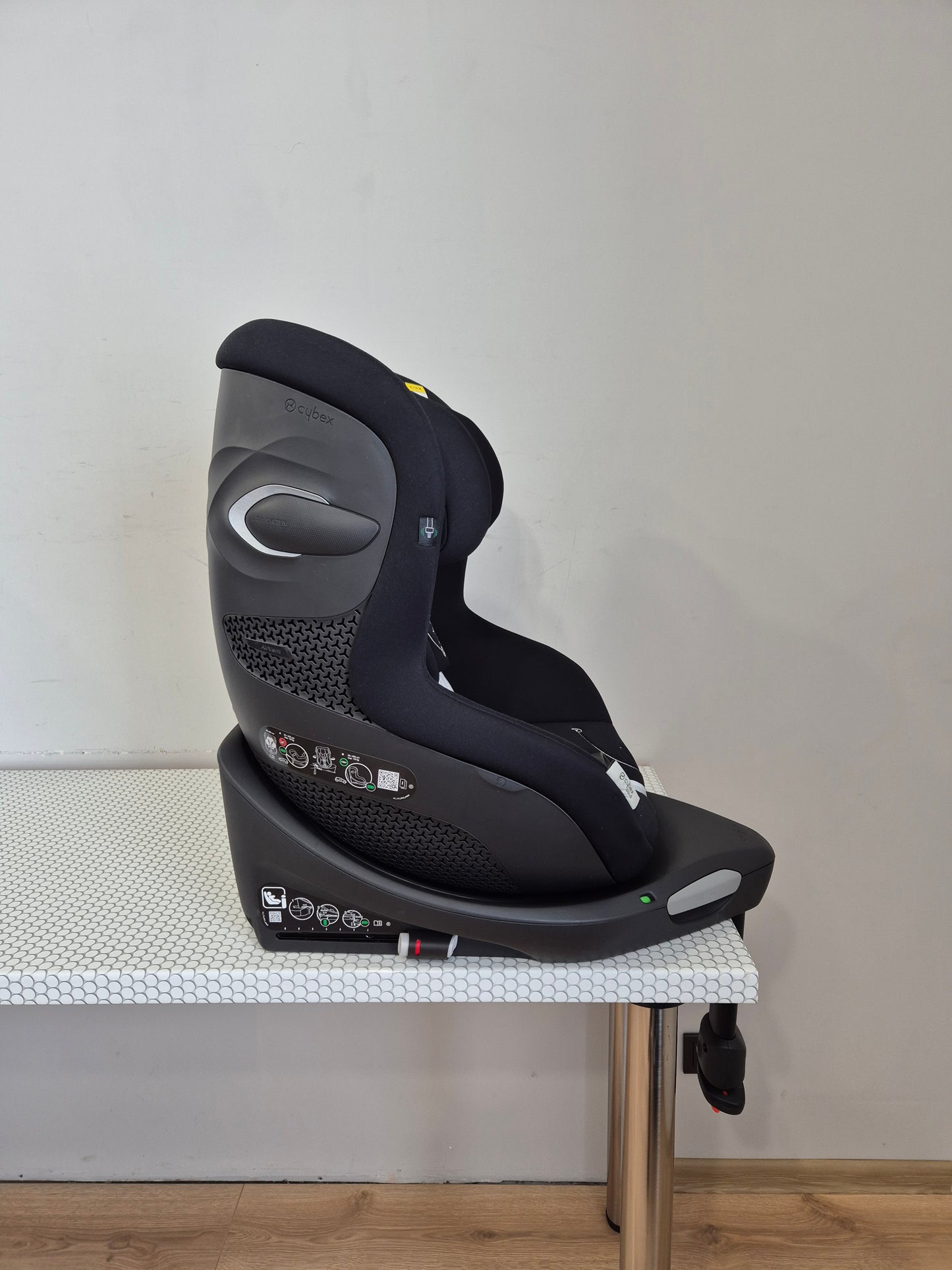 Cybex Sirona G i-Size 61-105cm. su Cybex Base G baze
