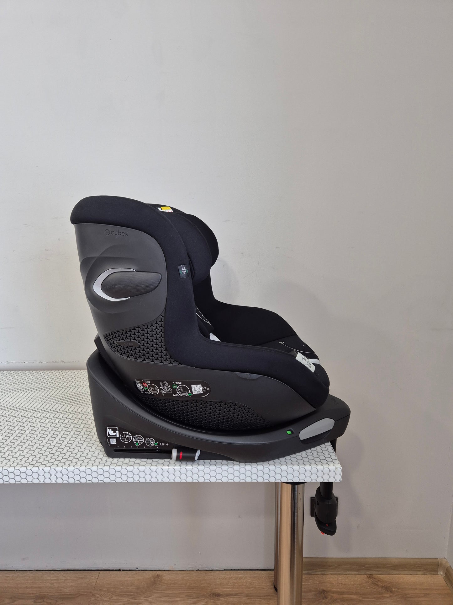 Cybex Sirona G i-Size 61-105cm. su Cybex Base G baze