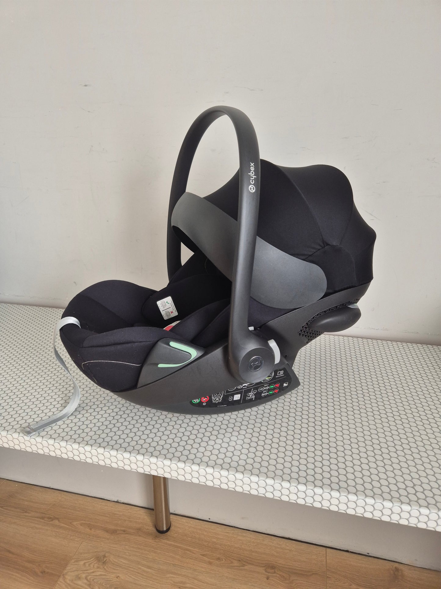 Cybex Cloud G i-Size 0-13kg. su Base G baze