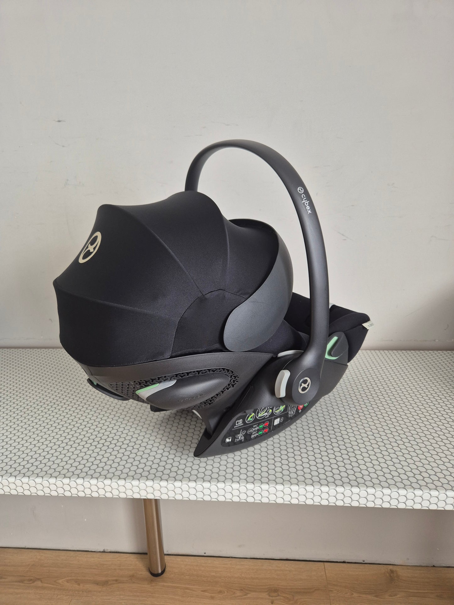 Cybex Cloud G i-Size 0-13kg. su Base G baze