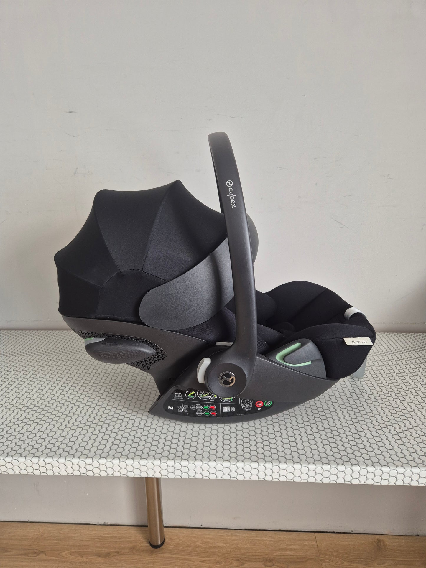 Cybex Cloud G i-Size 0-13kg. su Base G baze