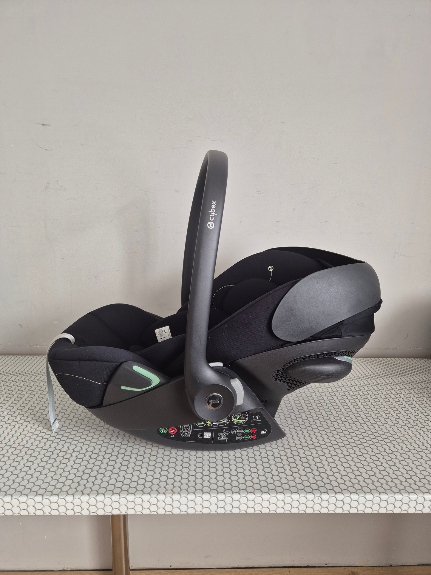 Cybex Cloud G i-Size 0-13kg. su Base G baze